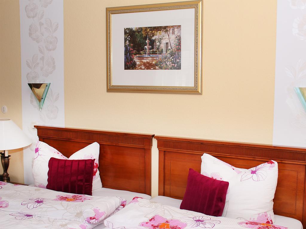 Parkhotel Sonne Schonau im Schwarzwald Ngoại thất bức ảnh