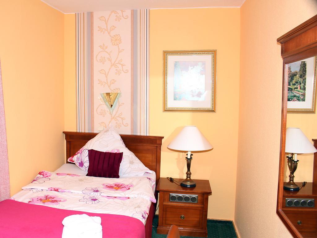 Parkhotel Sonne Schonau im Schwarzwald Ngoại thất bức ảnh