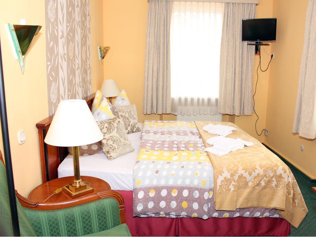Parkhotel Sonne Schonau im Schwarzwald Ngoại thất bức ảnh